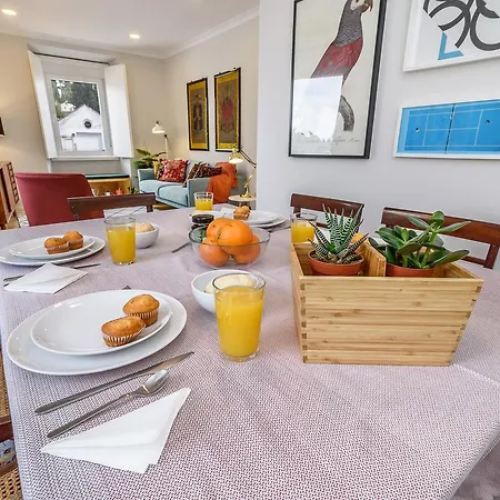 Apartment Whome | Campo De Ourique Premium *