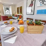 아파트 Whome | Campo De Ourique Premium *